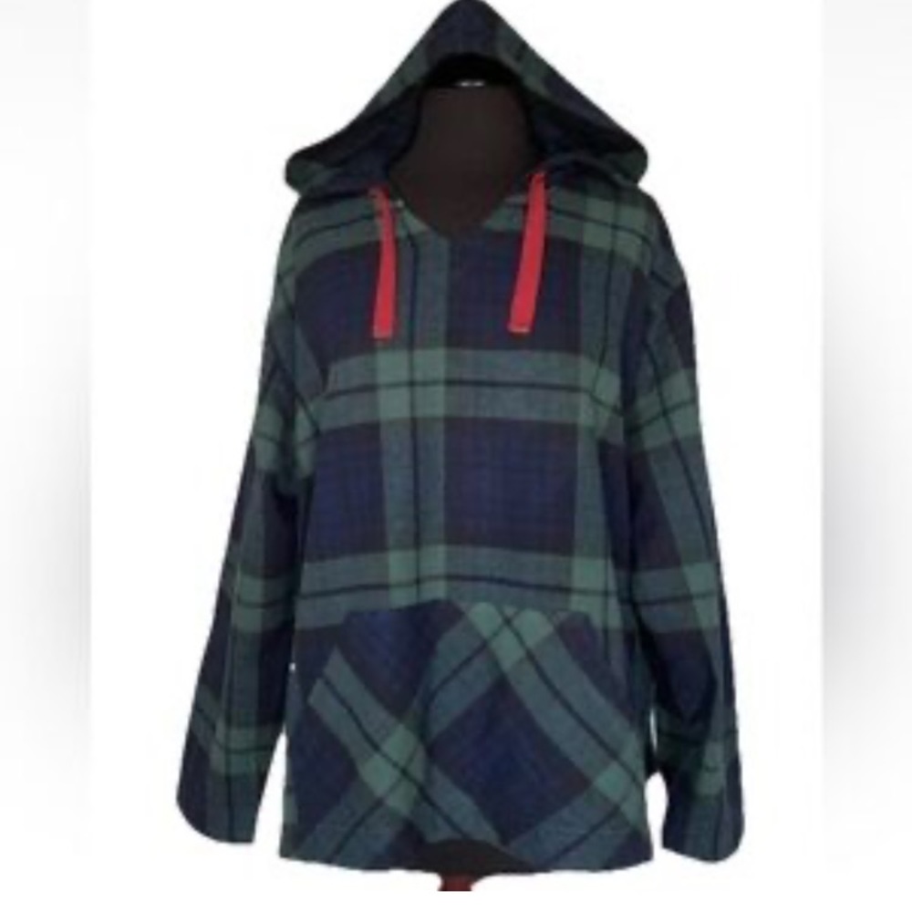 L.L. Bean Large Women’s Blue/Green Scotch Plaid Flannel Sleep Top NWT